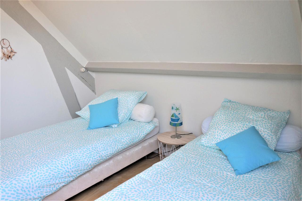 Maison 7 Personnes Avec Grand Jardin - Proche Plage - Argantel Ploemeur Kültér fotó
