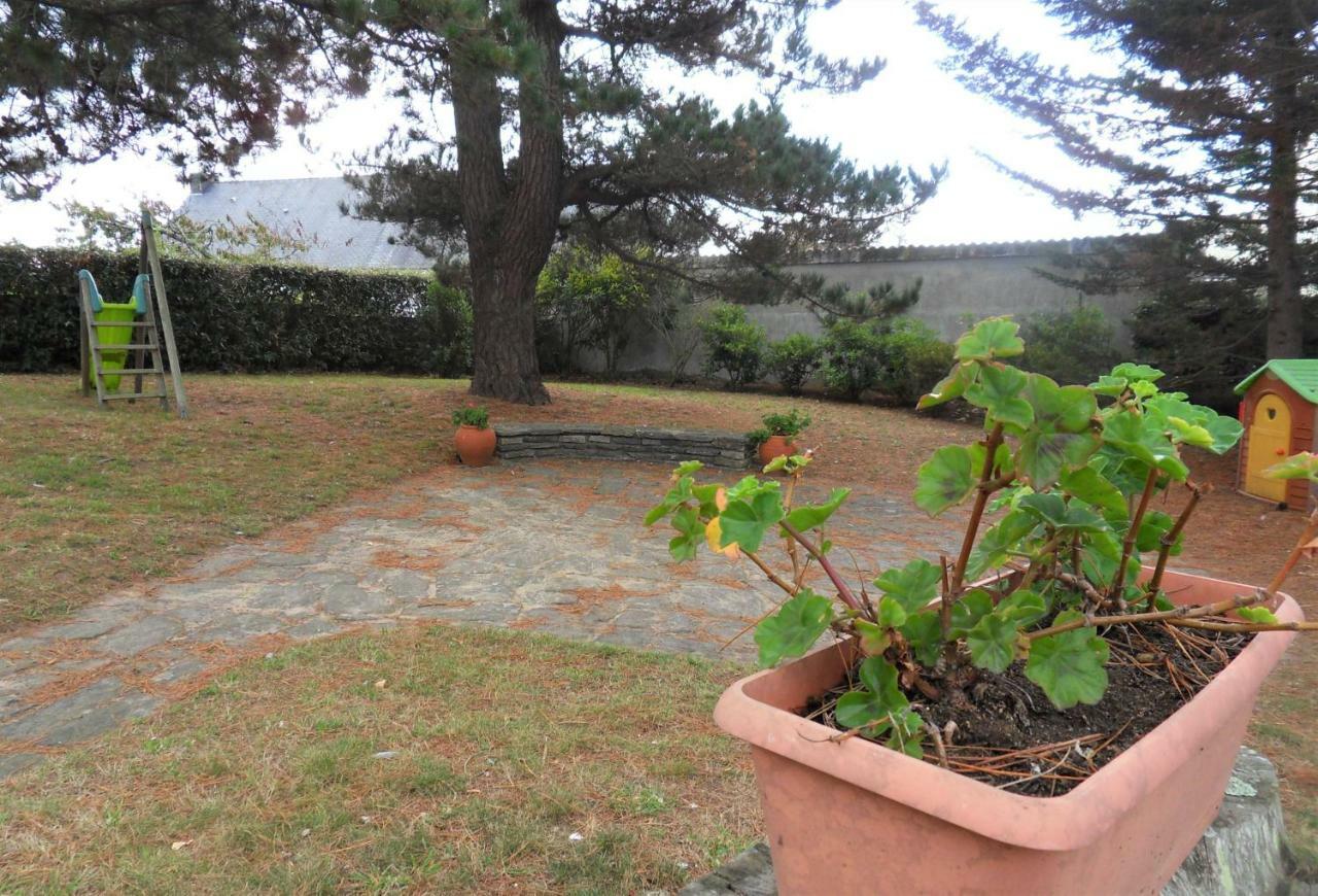 Maison 7 Personnes Avec Grand Jardin - Proche Plage - Argantel Ploemeur Kültér fotó